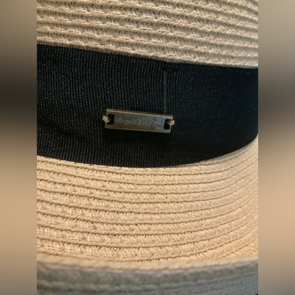 NWOT Angela & William Beige Straw Hat - Picture 4 of 9